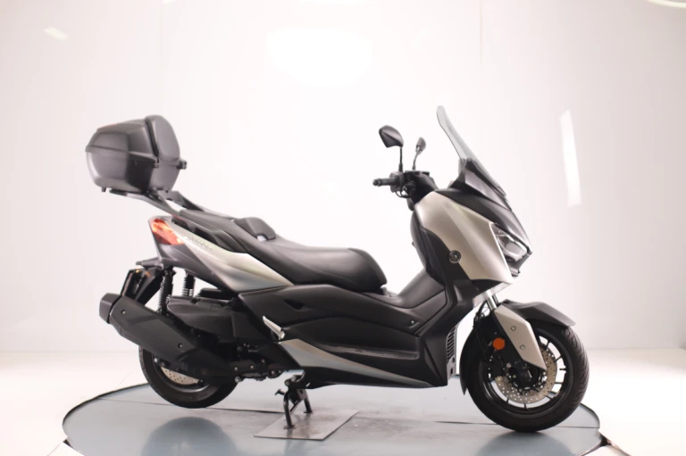 Yamaha X-Max 400 2018 #3638