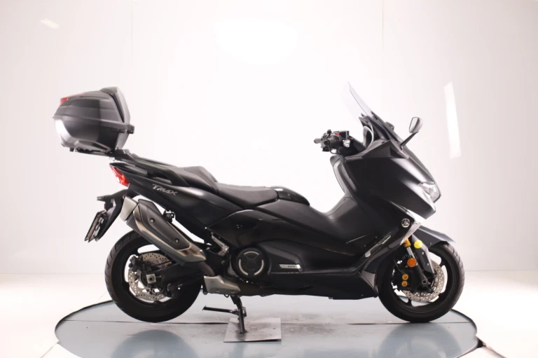 Yamaha T-MAX 530 DX ABS 2018 #3657