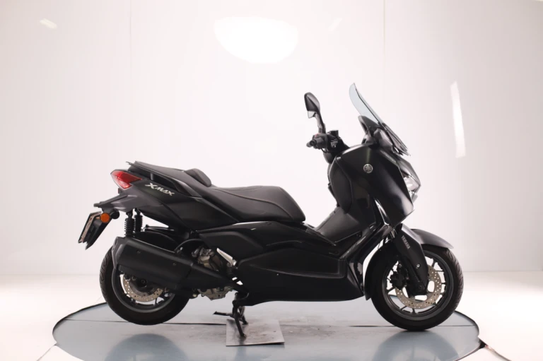 Yamaha X-MAX 300 TECH MAX 2024 #3663