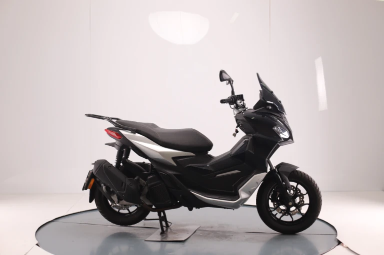 Aprilia SR 125 GT 2024 #3672