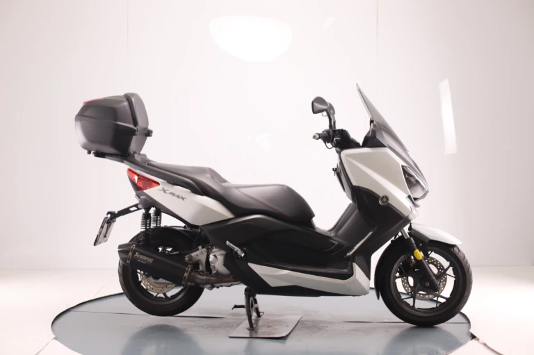Yamaha X-Max 250 2015 #3697