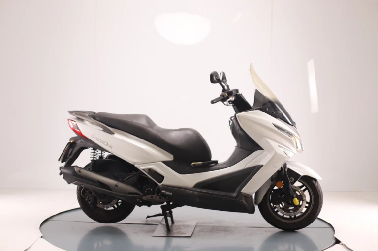 Kymco GRAND DINK 300 2016 #3801