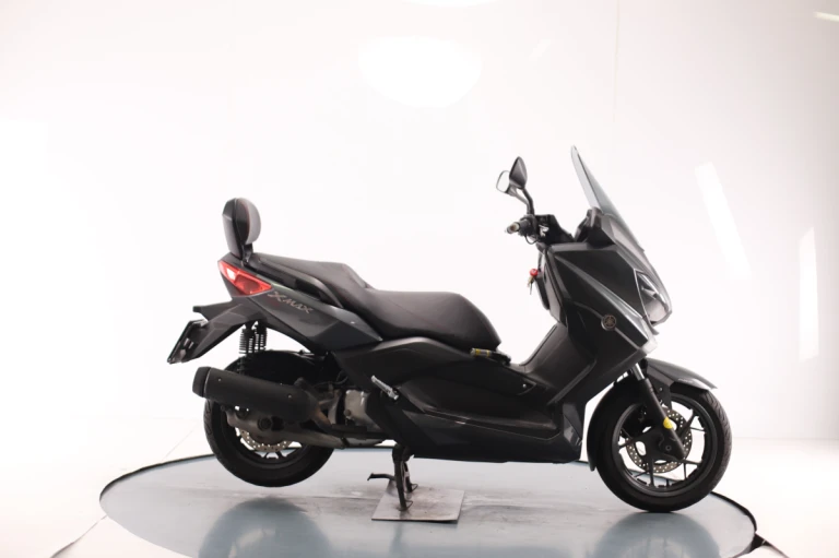 Yamaha X-Max 125 2015 #4112