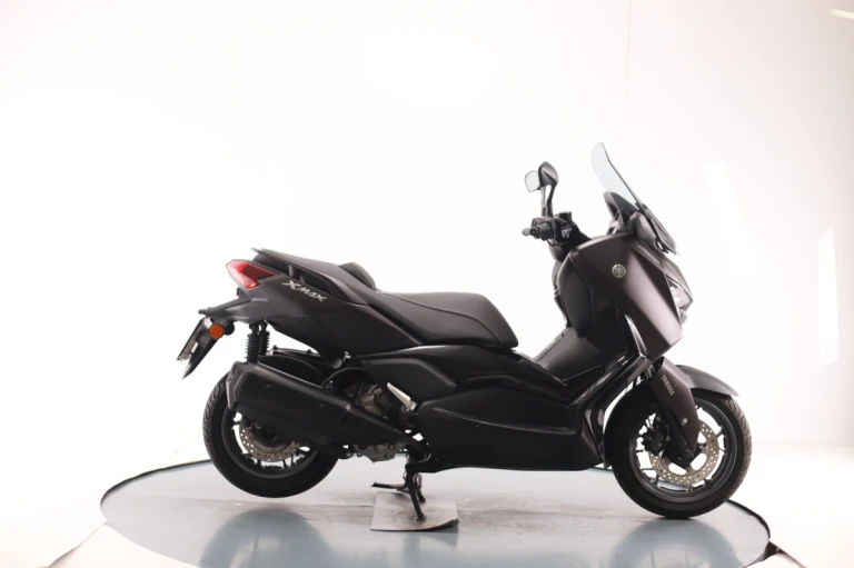 Yamaha X-MAX 300 TECH MAX 2025 #4130