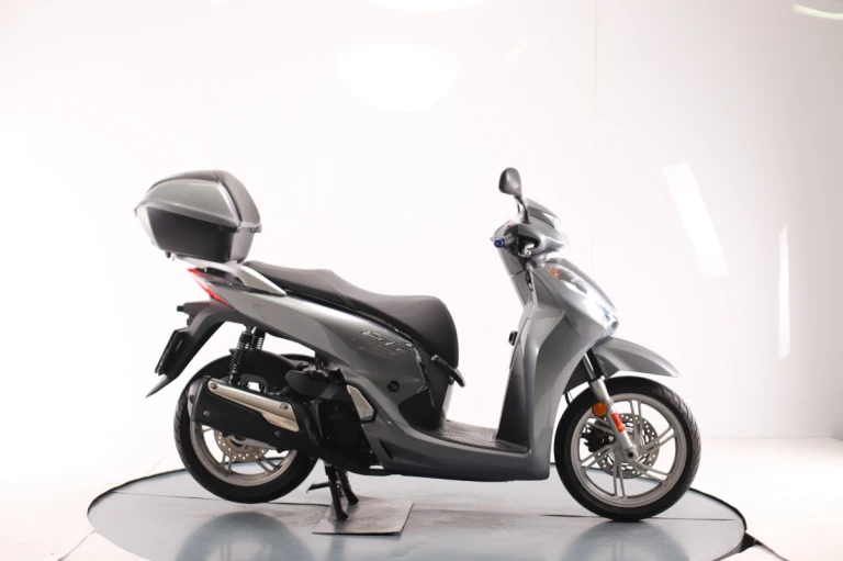 Honda SH300I 2017 #4194