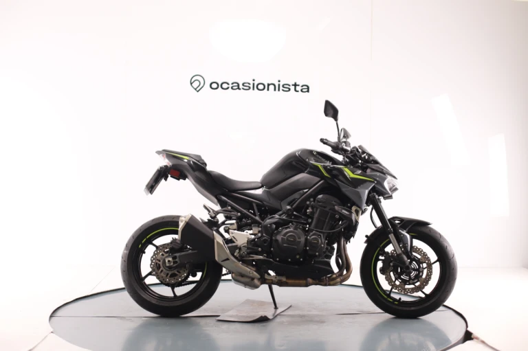 Kawasaki Z 900 A2 2025 #4358