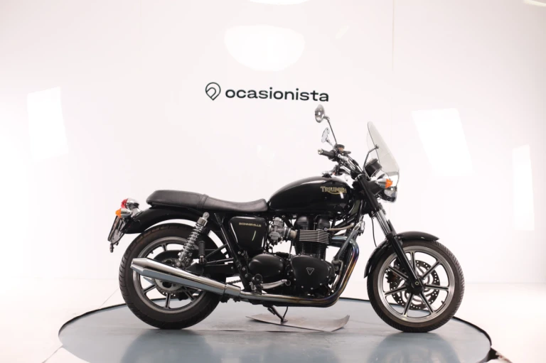 Triumph BONNEVILLE T100 2011 #4462