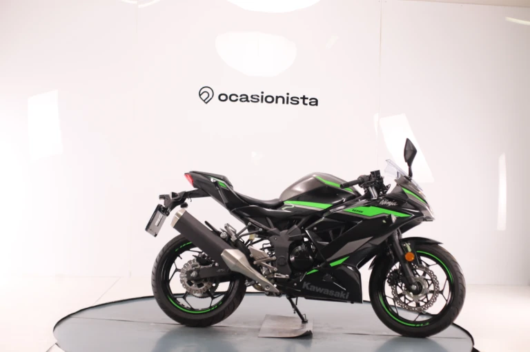 Kawasaki NINJA 125 2023 #4578